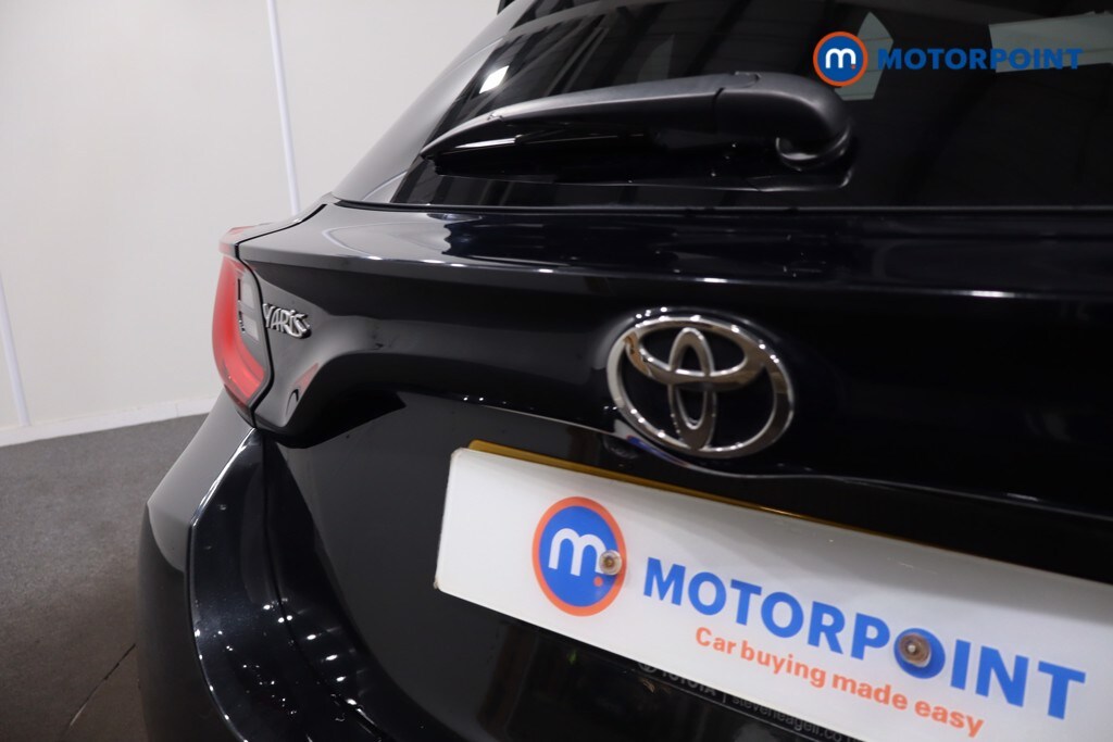 Used Toyota Yaris 2024 for sale - 77450678: Photo 42