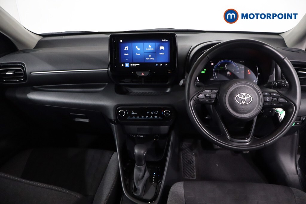 Used Toyota Yaris 2024 for sale - 77450678: Photo 9