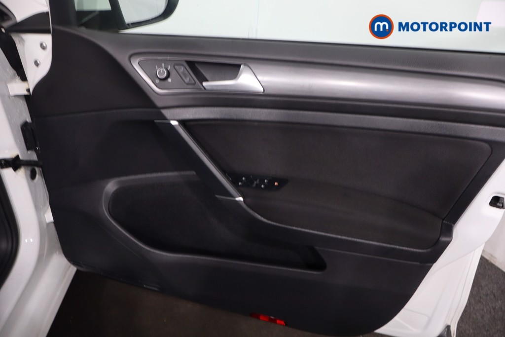 Used Volkswagen Golf 2020 for sale - 77171266: Photo 33