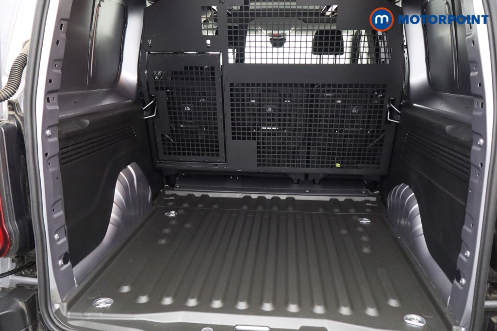 Used Citroen Berlingo 2025 for sale - 76117906: Photo 25