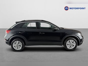 Used Volkswagen T-Roc 2023 for sale - 79548855: Photo