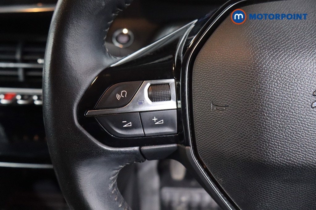 Used Peugeot 208 2021 for sale - 77582330: Photo 15