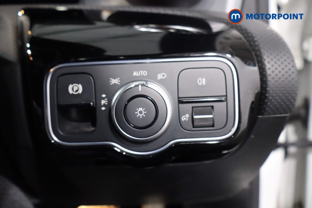 Used Mercedes-Benz A-Class 2021 for sale - 76352778: Photo 32