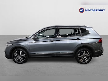 Used Volkswagen Tiguan Allspace 2022 for sale - 78736955: Photo