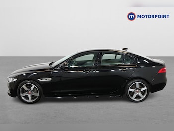 Used Jaguar XE 2019 for sale - 75630202: Photo