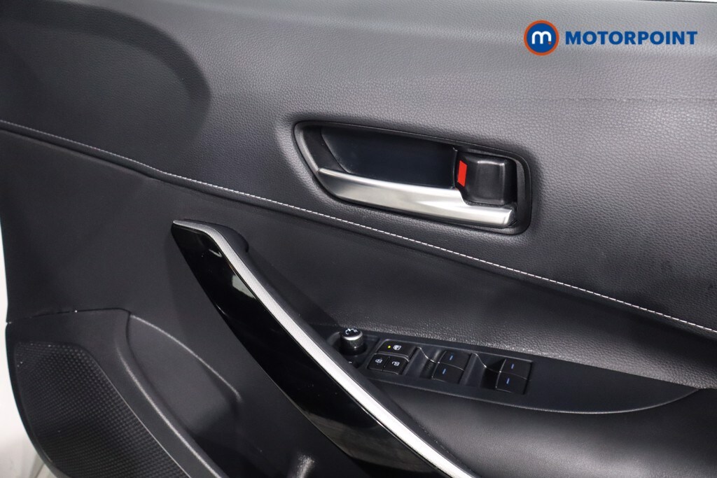 Used Toyota Corolla 2021 for sale - 77747232: Photo 31