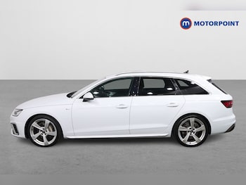 Used Audi A4 2022 for sale - 79312609: Photo