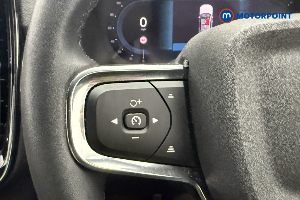 Used Volvo XC40 2023 for sale - 78081748: Photo 40