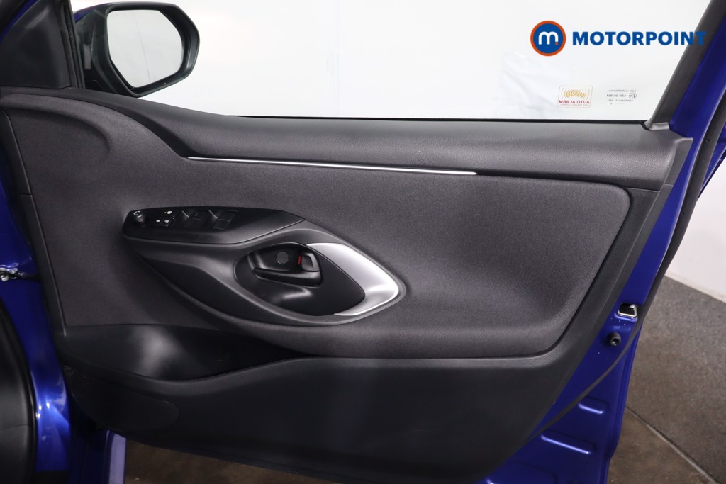 Used Toyota Yaris 2025 for sale - 77962663: Photo 32