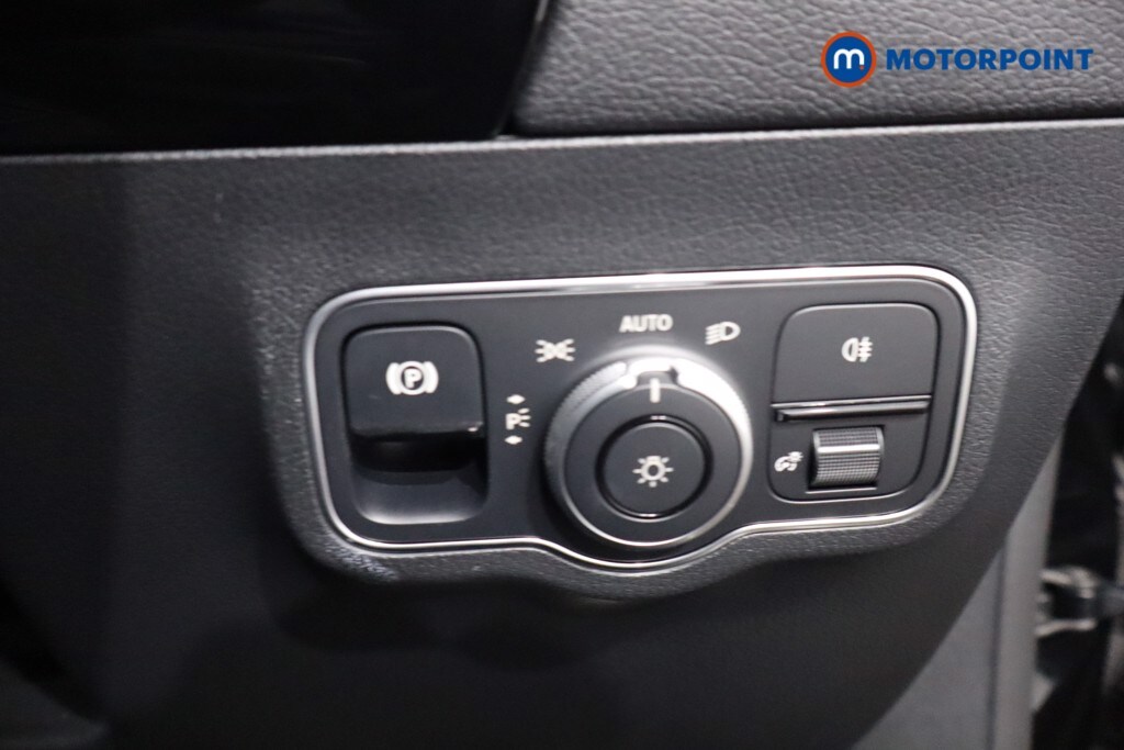Used Mercedes-Benz GLA 2024 for sale - 76064790: Photo 31