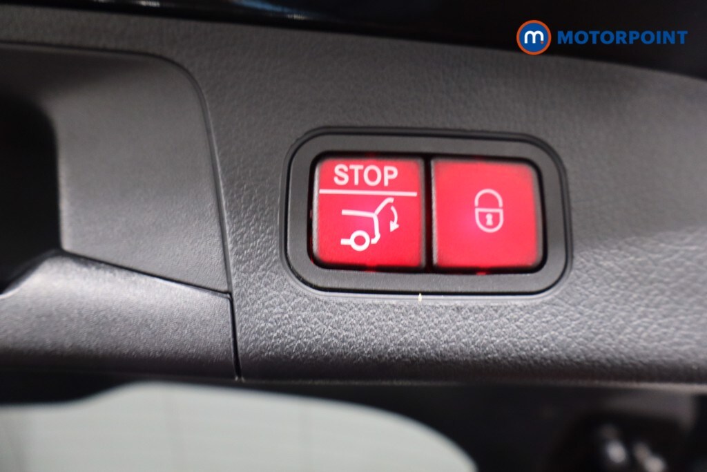 Used Mercedes-Benz GLA 2024 for sale - 76064790: Photo 46