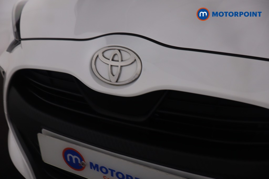 Used Toyota Yaris 2024 for sale - 77354831: Photo 36