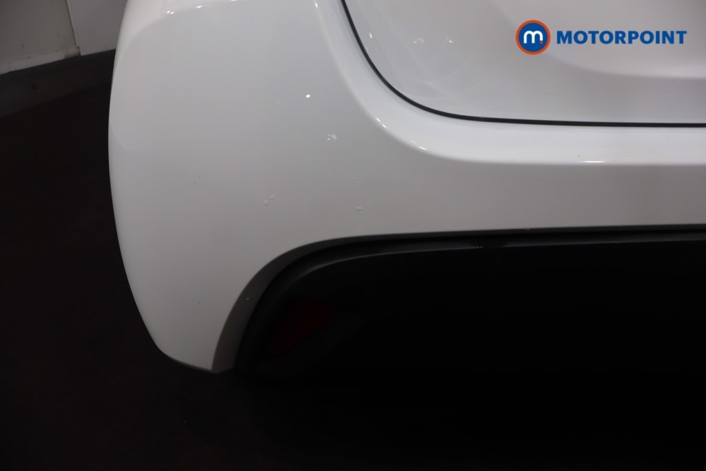 Used Toyota Yaris 2024 for sale - 77354831: Photo 44