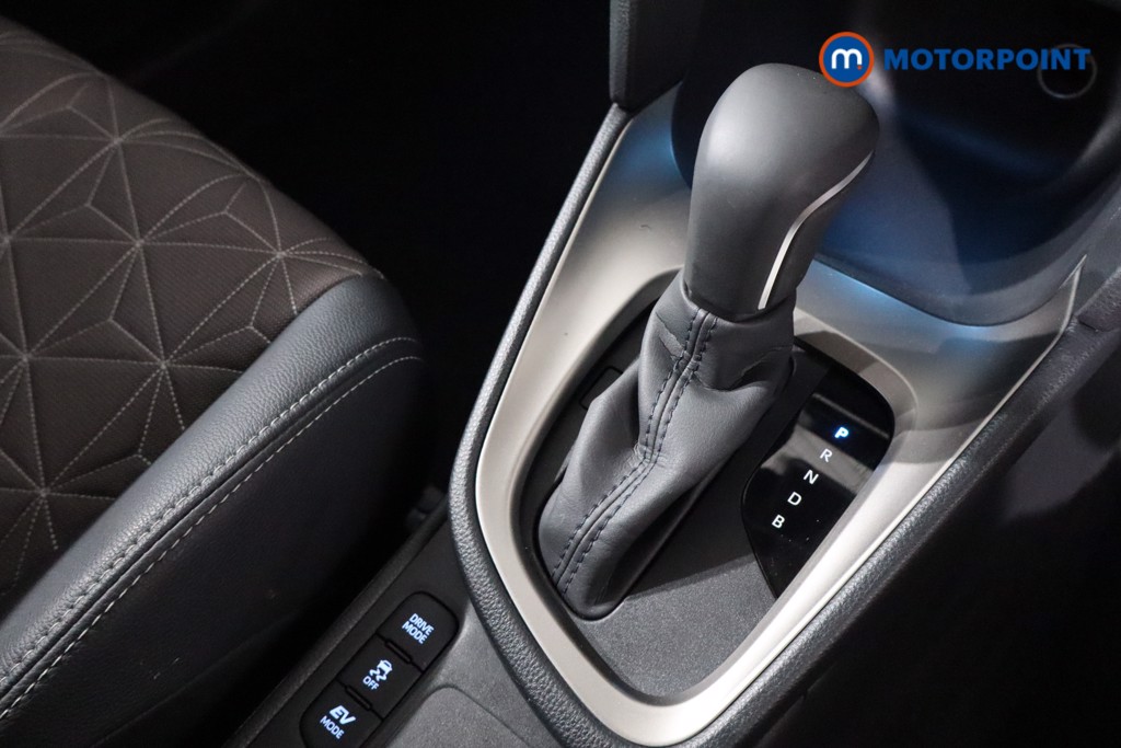 Used Toyota Yaris Cross 2023 for sale - 77354699: Photo 23