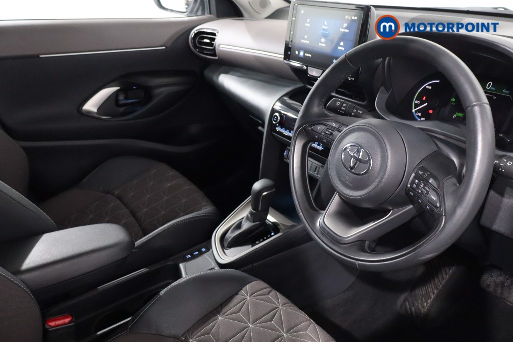 Used Toyota Yaris Cross 2023 for sale - 77354699: Photo 33