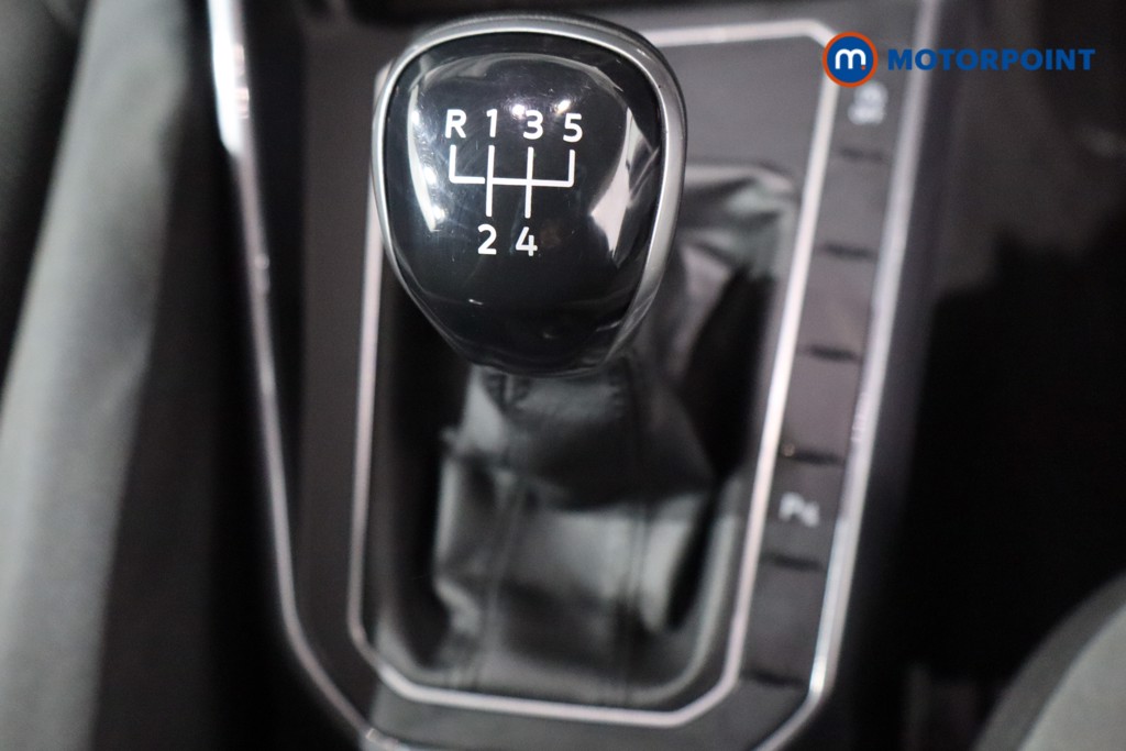 Used Volkswagen Polo 2022 for sale - 76847687: Photo 24