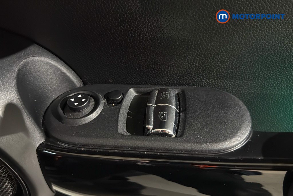 Used MINI Hatch 2019 for sale - 78037979: Photo 24