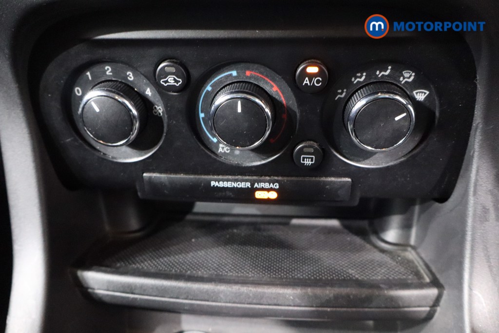 Used Ford Ka+ 2016 for sale - 76545703: Photo 24