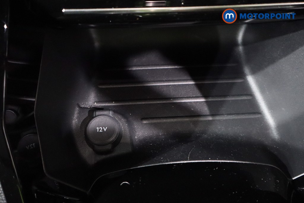 Used Peugeot 2008 2023 for sale - 76980303: Photo 26