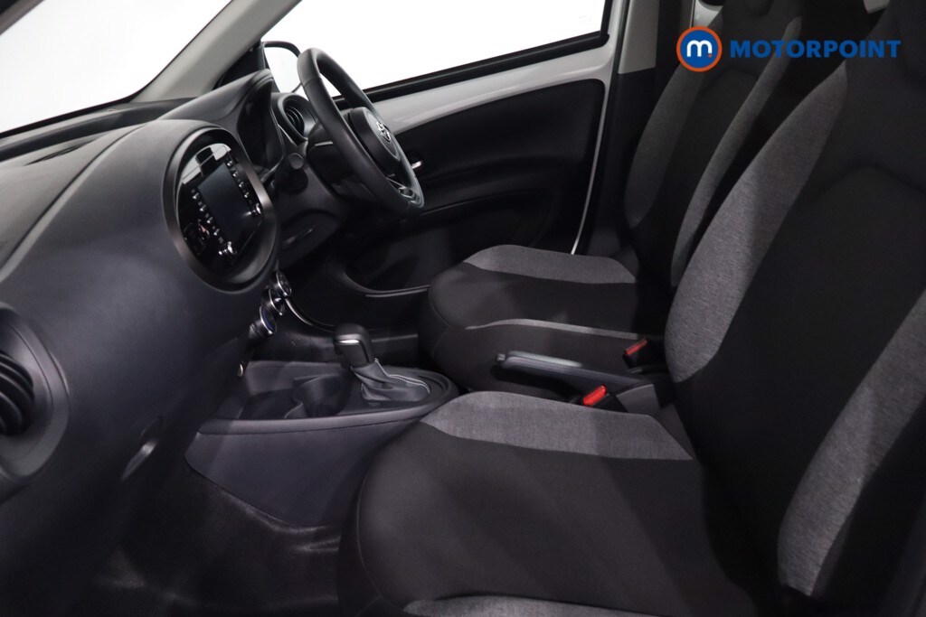 Used Toyota Aygo X 2023 for sale - 77962532: Photo 12