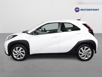 Used Toyota Aygo X undefined for sale - 77962532: Photo