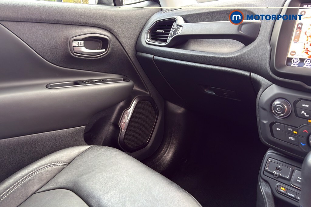 Used Jeep Renegade 2023 for sale - 78089439: Photo 19