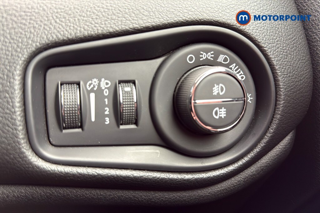 Used Jeep Renegade 2023 for sale - 78089439: Photo 25