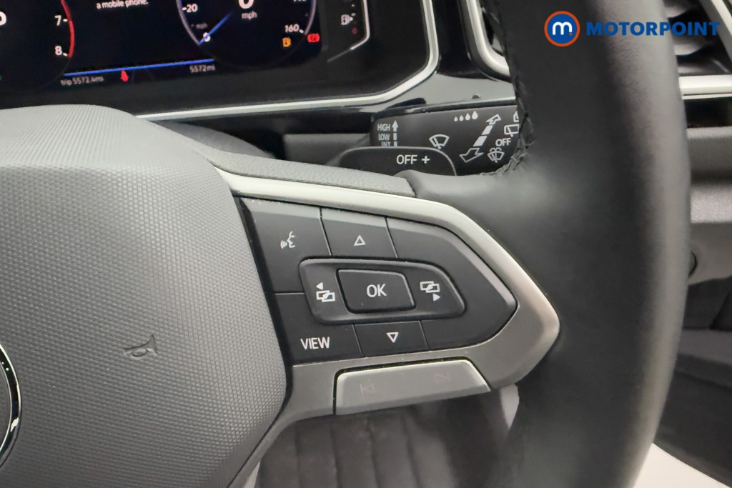 Used Volkswagen T-Roc 2024 for sale - 76131783: Photo 13