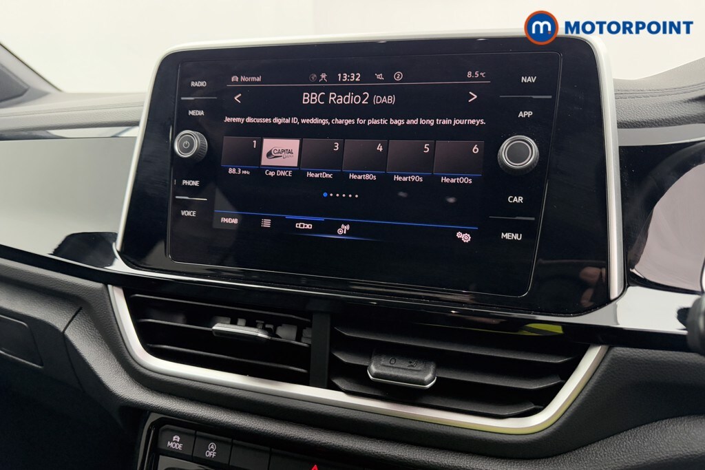 Used Volkswagen T-Roc 2024 for sale - 76131783: Photo 14