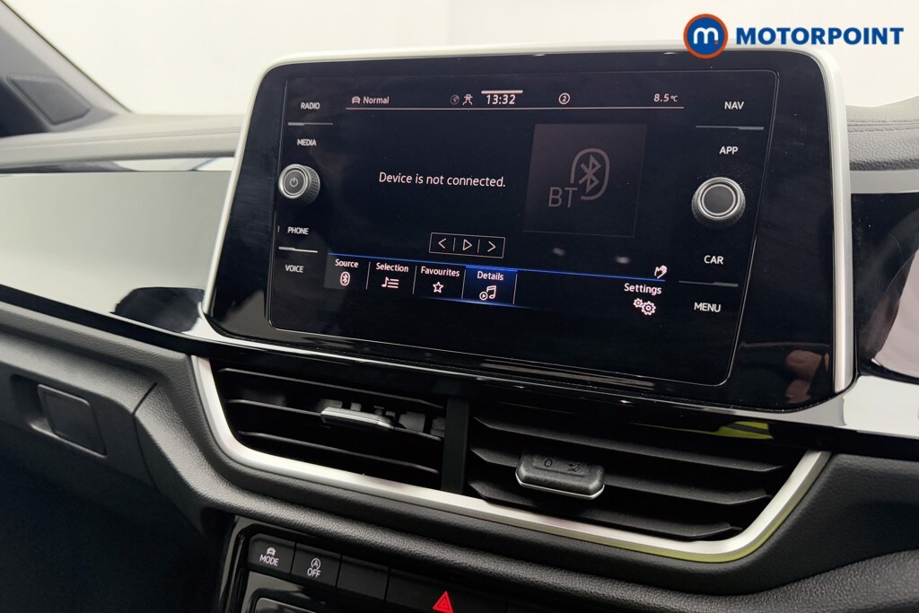 Used Volkswagen T-Roc 2024 for sale - 76131783: Photo 15