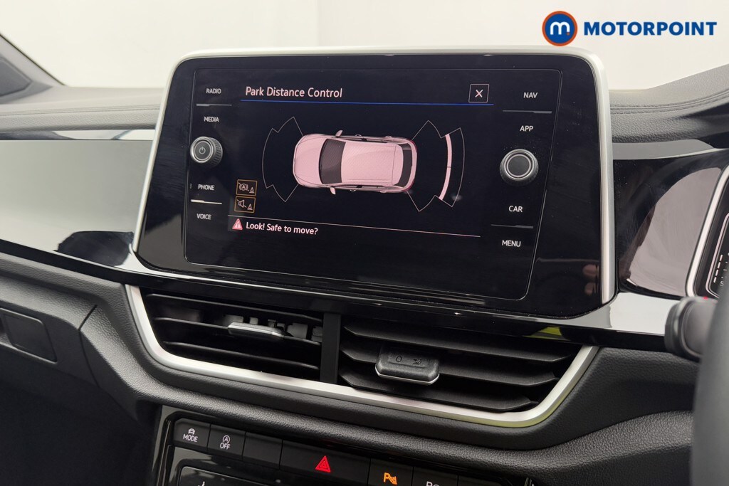 Used Volkswagen T-Roc 2024 for sale - 76131783: Photo 20