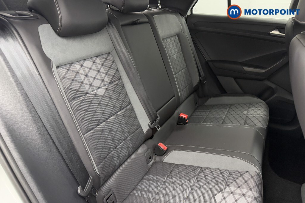 Used Volkswagen T-Roc 2024 for sale - 76131783: Photo 31