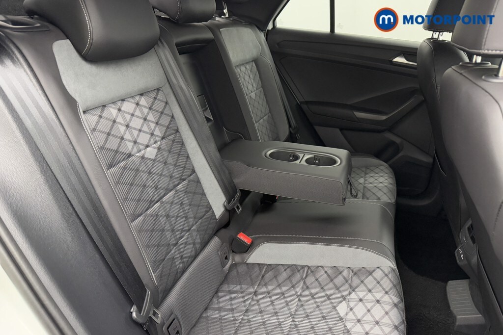 Used Volkswagen T-Roc 2024 for sale - 76131783: Photo 32