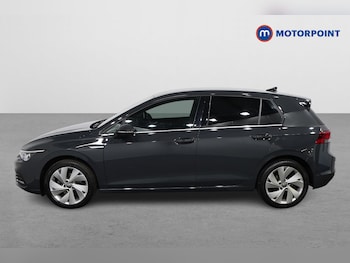 Used Volkswagen Golf 2024 for sale - 75618933: Photo