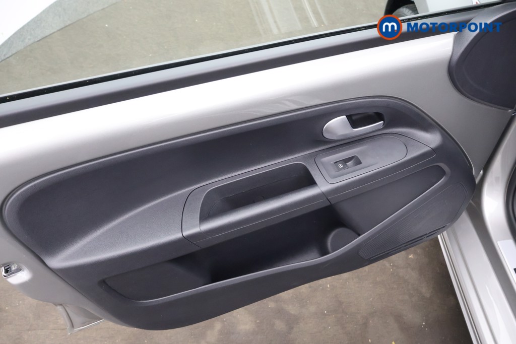 Used Volkswagen up! 2020 for sale - 77989353: Photo 27