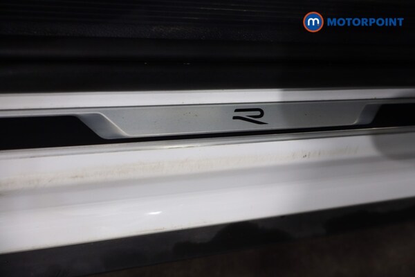 Used Volkswagen T-Roc 2023 for sale - 76219494: Photo 31