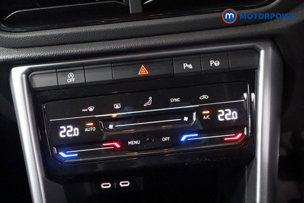 Used Volkswagen T-Roc 2025 for sale - 76526748: Photo 24