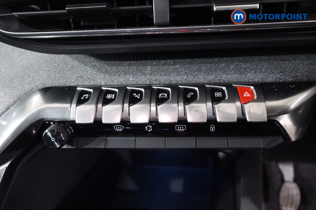 Used Peugeot 3008 2021 for sale - 77998078: Photo 27