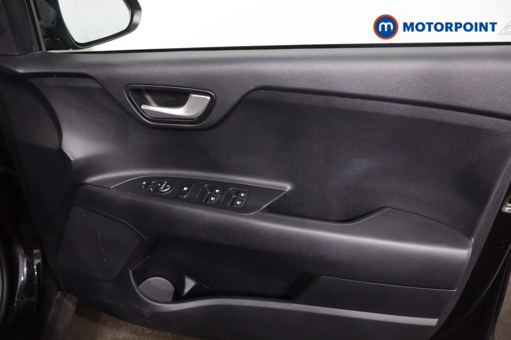 Used Kia Stonic 2022 for sale - 77691763: Photo 30