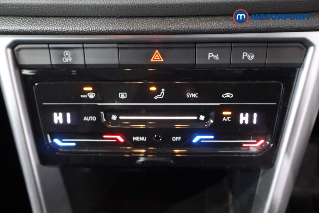 Used Volkswagen T-Roc 2023 for sale - 76612016: Photo 17