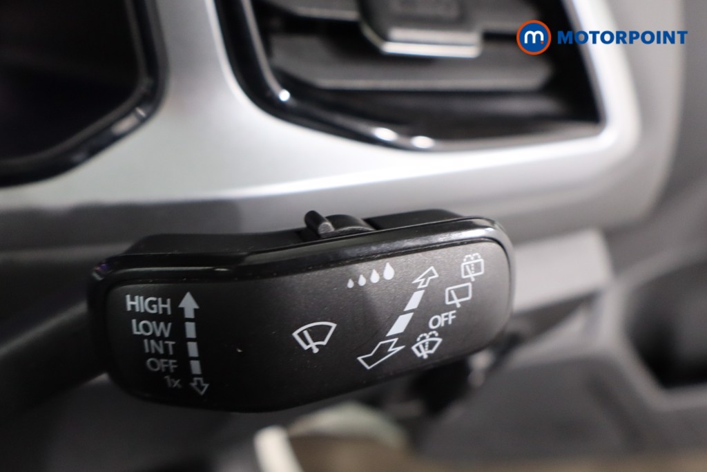 Used Volkswagen T-Roc 2023 for sale - 76612016: Photo 18