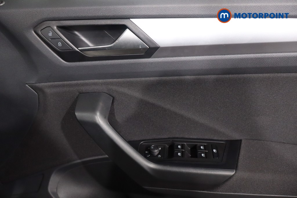 Used Volkswagen T-Roc 2023 for sale - 76612016: Photo 19