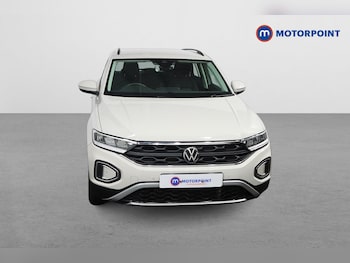 Used Volkswagen T-Roc 2023 for sale - 76612016: Photo