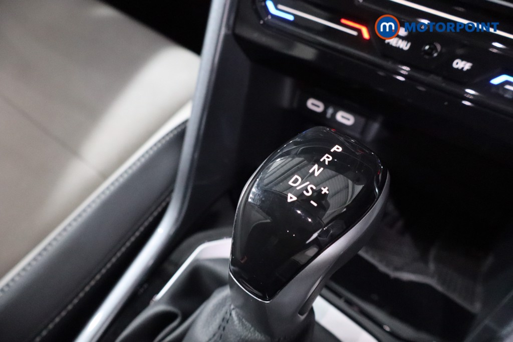 Used Volkswagen T-Roc 2025 for sale - 78064848: Photo 30