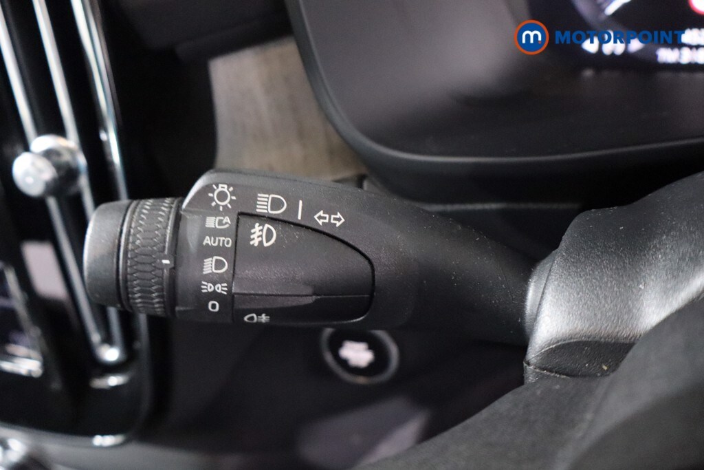Used Volvo XC40 2021 for sale - 76036363: Photo 25