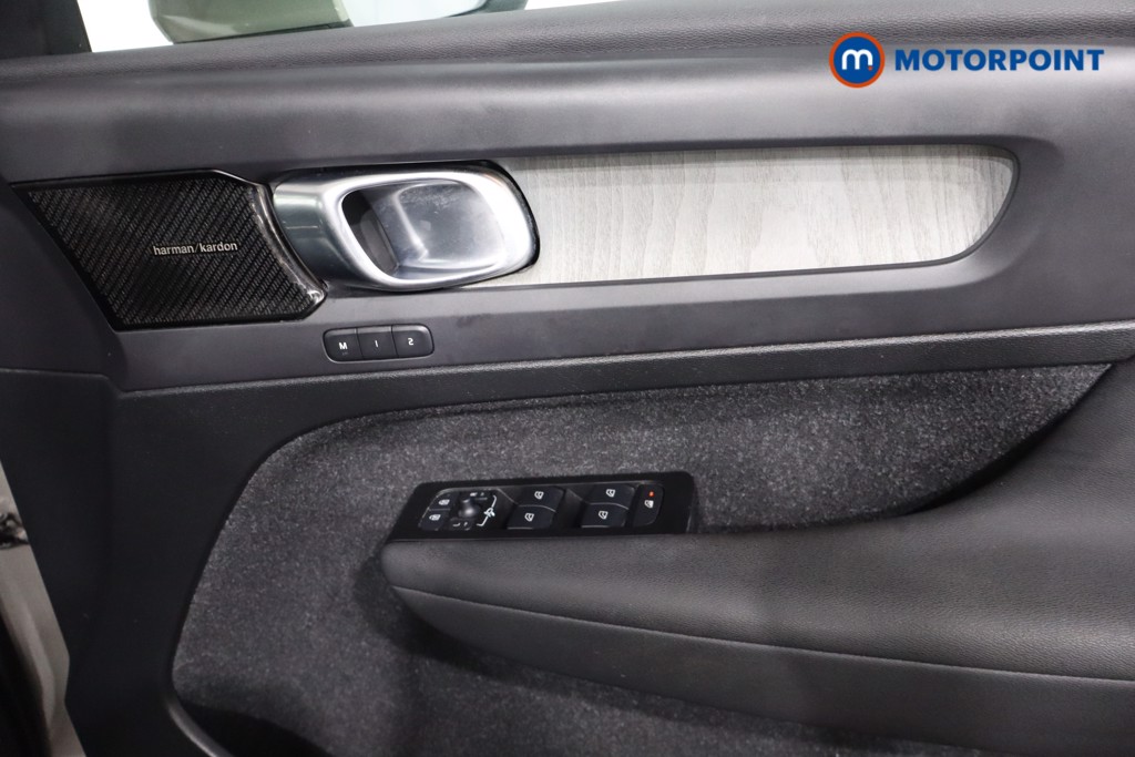 Used Volvo XC40 2021 for sale - 76036363: Photo 31