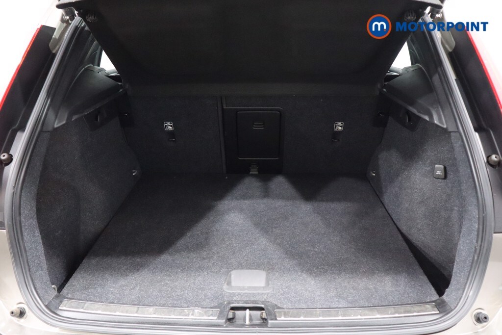 Used Volvo XC40 2021 for sale - 76036363: Photo 46