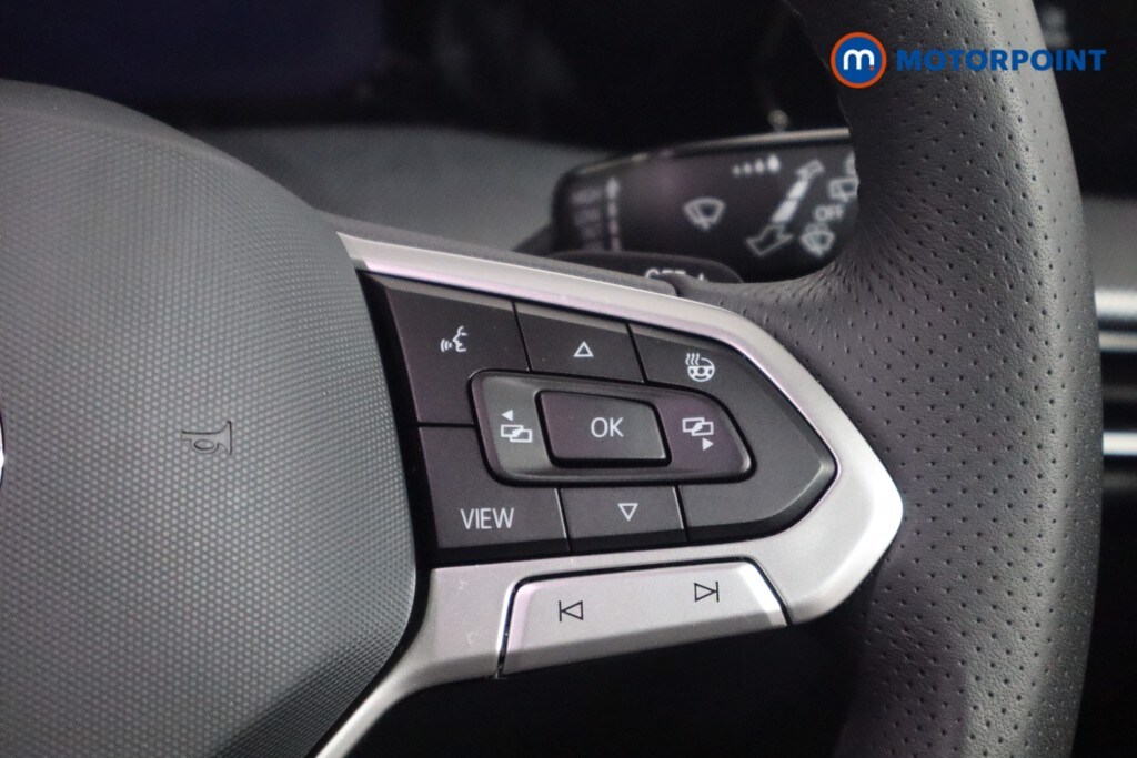 Used Volkswagen Golf 2024 for sale - 76105104: Photo 16