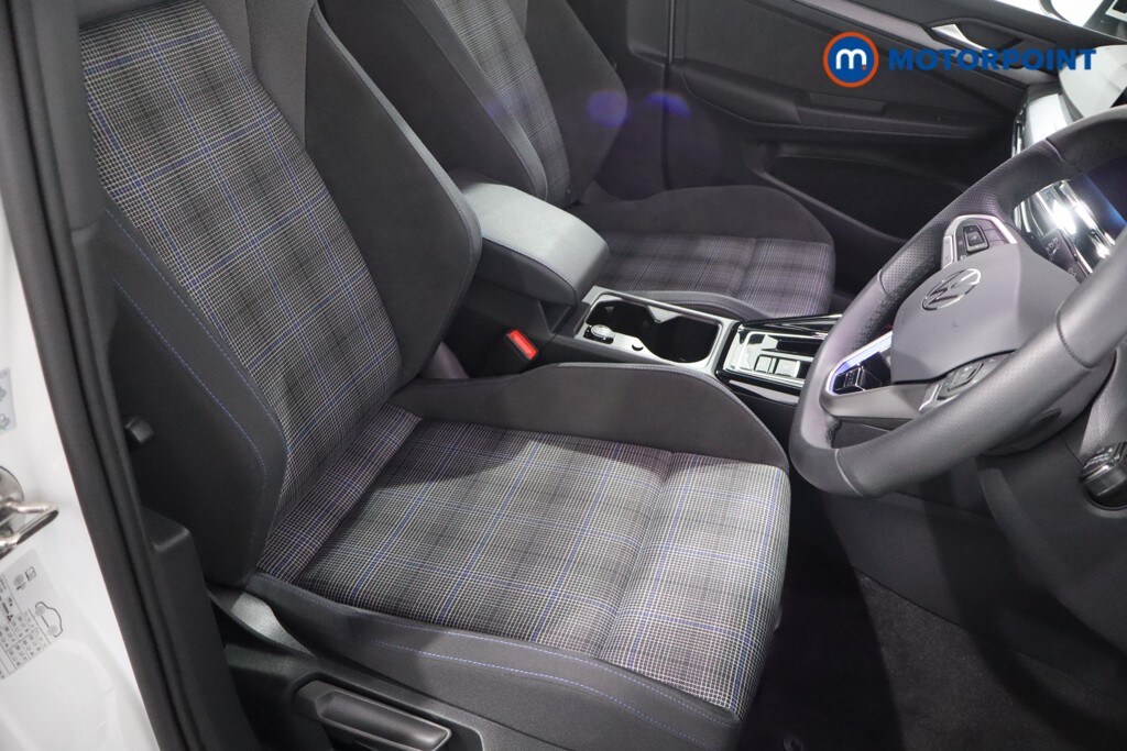 Used Volkswagen Golf 2024 for sale - 76105104: Photo 31