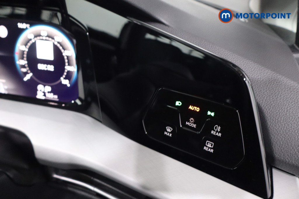 Used Volkswagen Golf 2025 for sale - 77984401: Photo 25